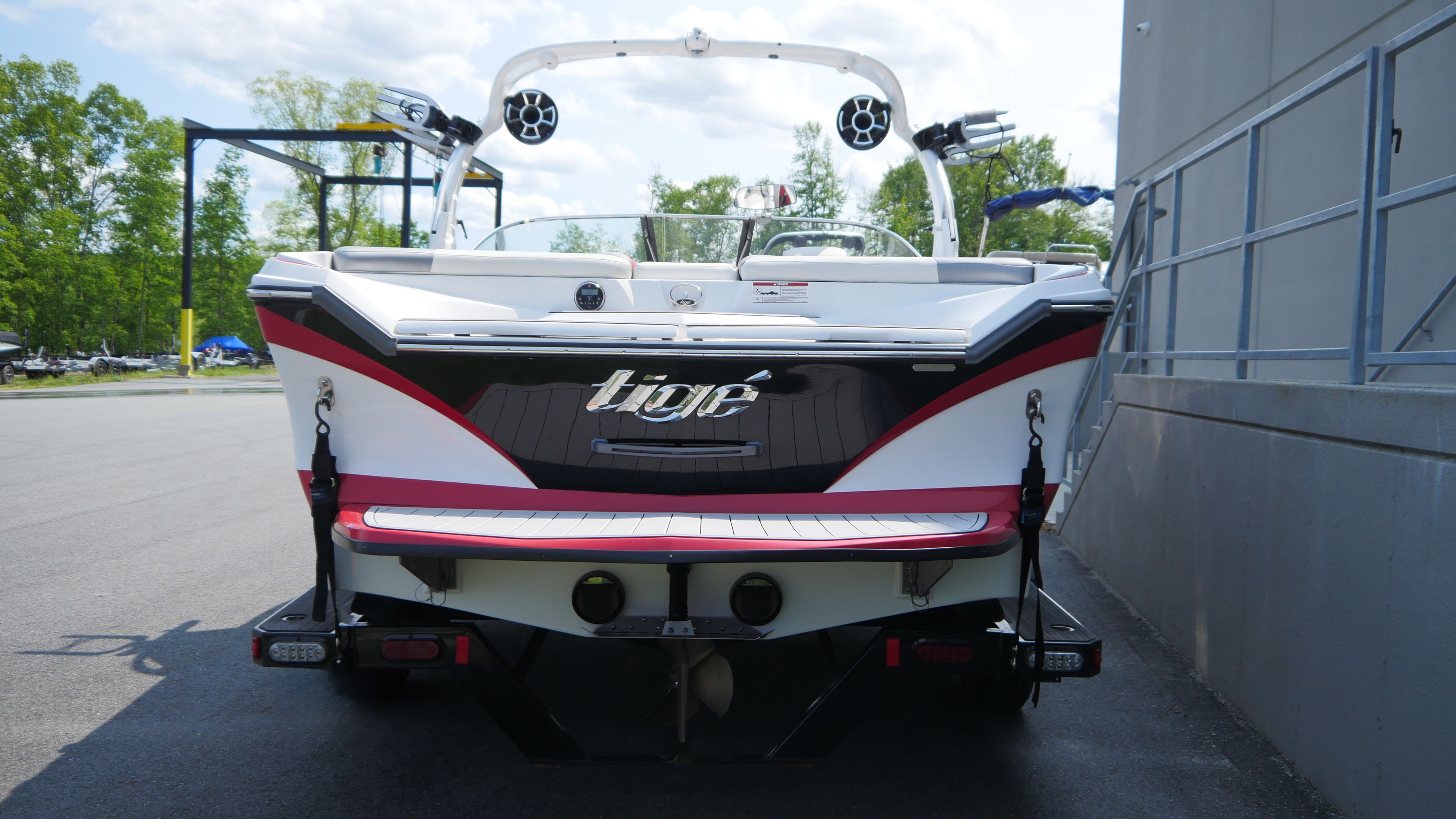 2014 Tige' Z1 Icon